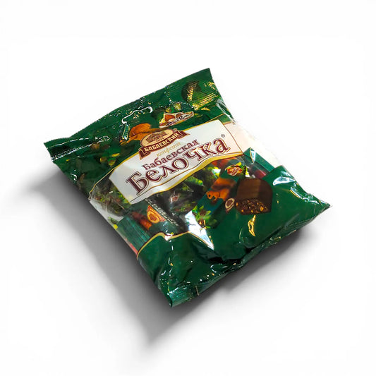 Deluxe Russian Chocolate 'Belochka' (with nuts)