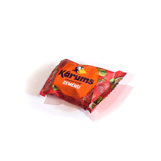 Premium Ice-Cheesecake 'Karums' Strawberry